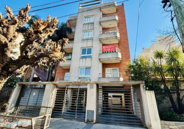 Venta Dpto 2 Amb, Balcon Y Cochera Moron