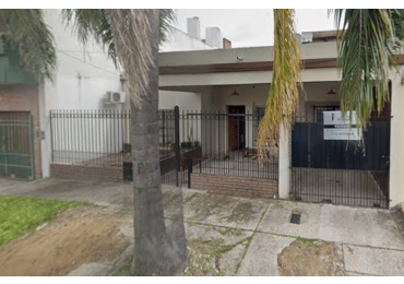 Venta Casa 3 ambientes Moron 